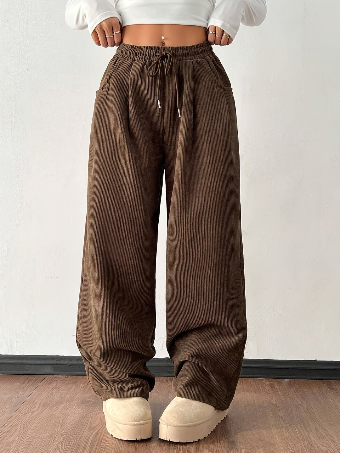 Relaxed Wide-Leg Pants for Women