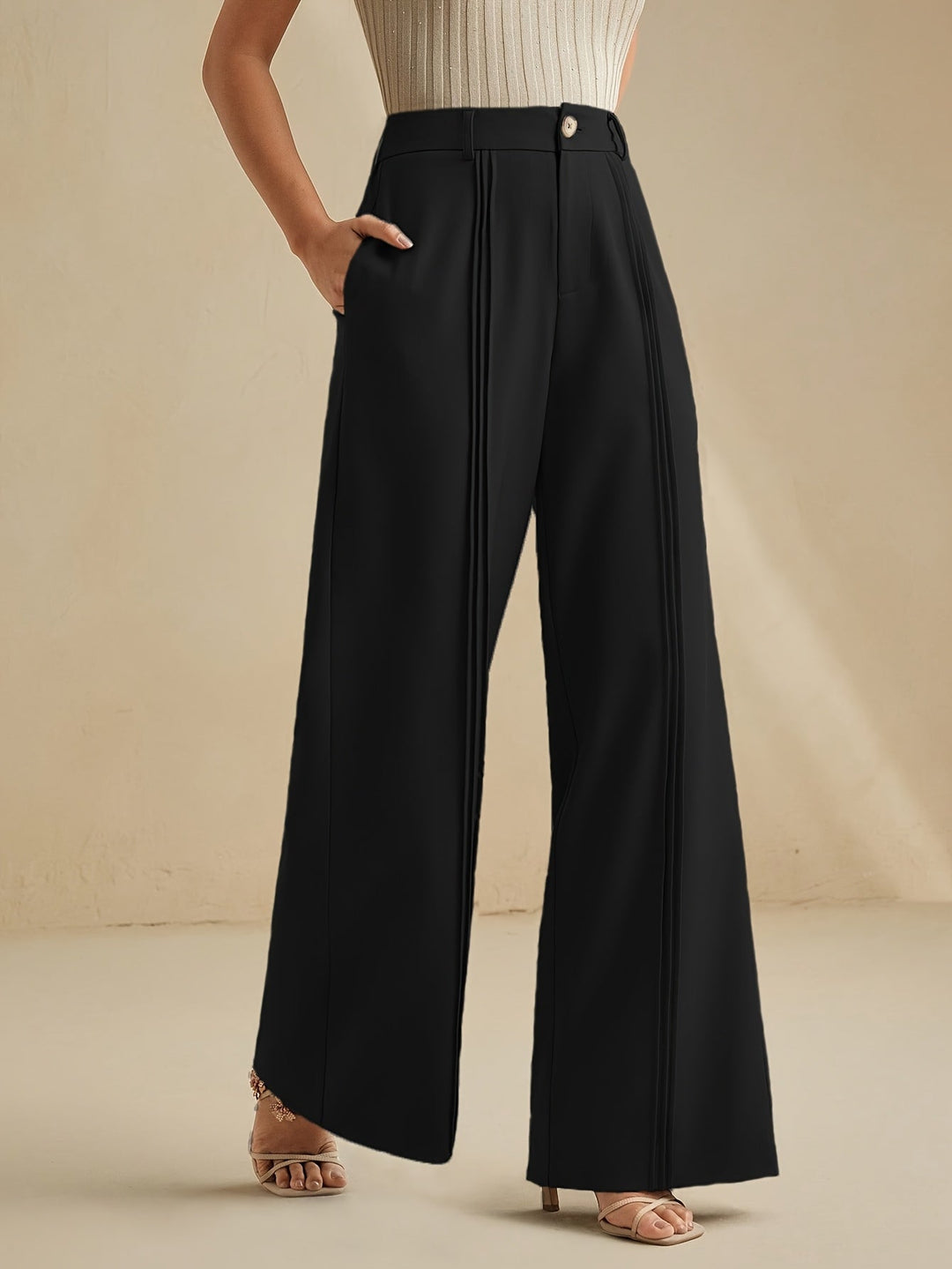 Women's Pleated Wide-Leg Trousers