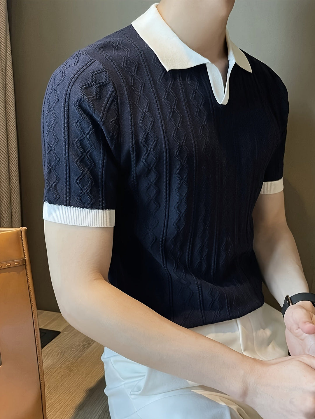 Contrast-Collar Polo Shirt for Men, Textured Style