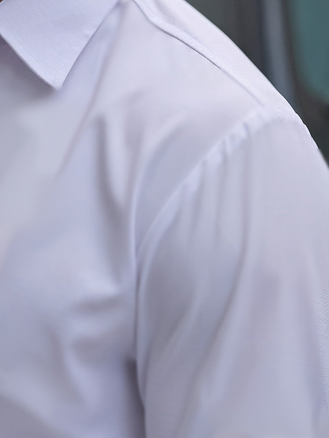 Slim-Fit Dress Shirt for Men, Refined Style