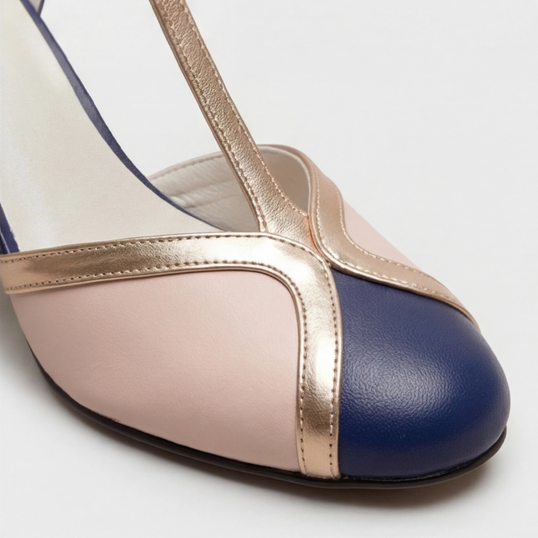 T-Strap Closed Toe Heel, Women's Classic Fit