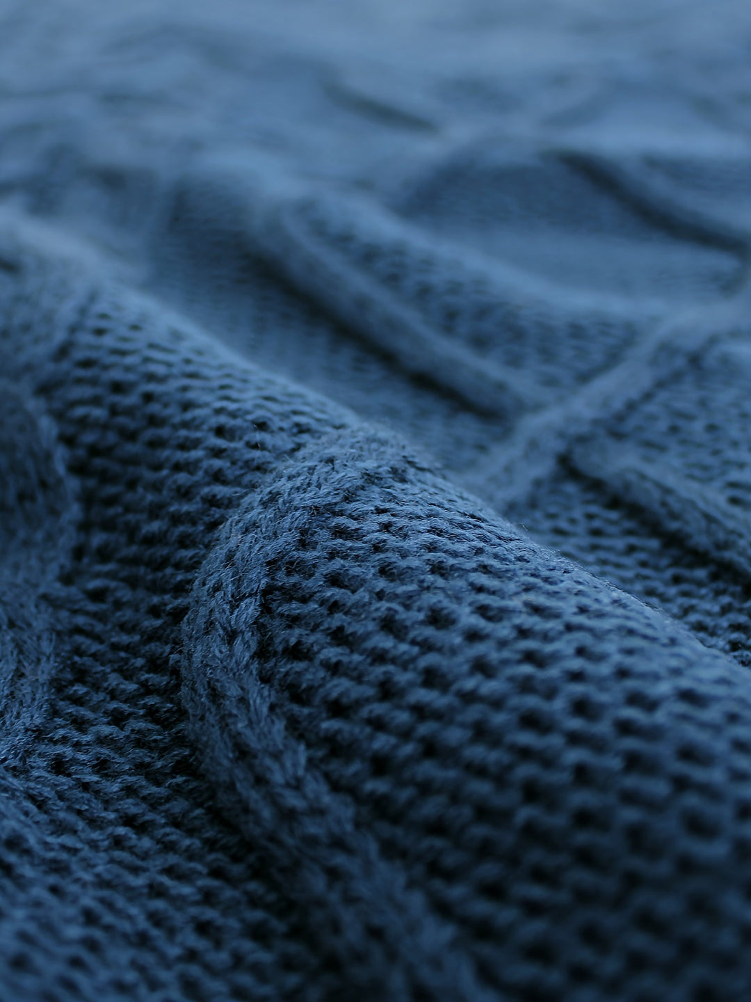 Ladies Cozy Cable-Knit V-Neck Sweater Vest