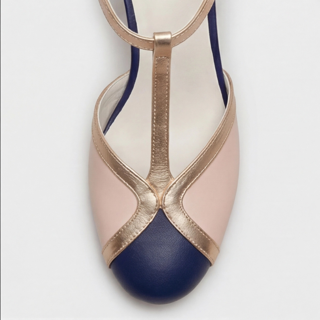T-Strap Closed Toe Heel, Women's Classic Fit