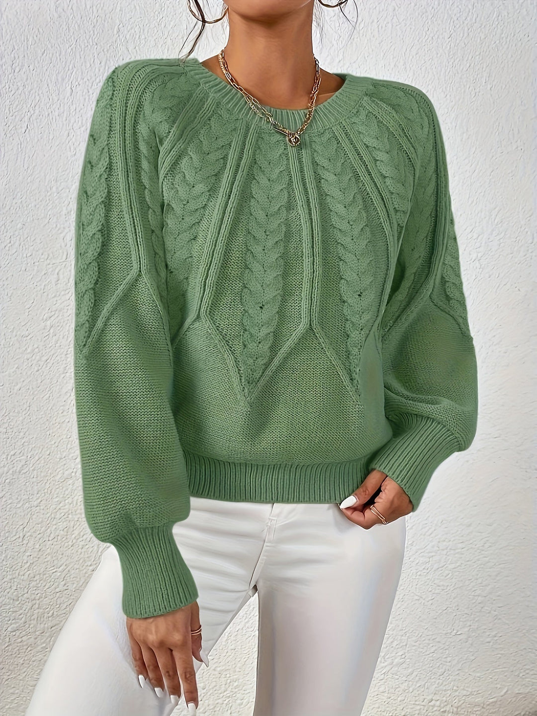 Relaxed Cable-Knit Sweater for Women