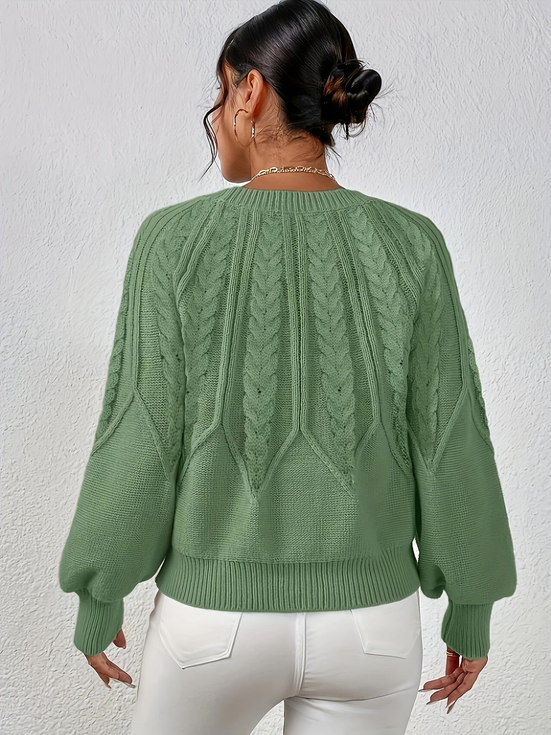 Relaxed Cable-Knit Sweater for Women