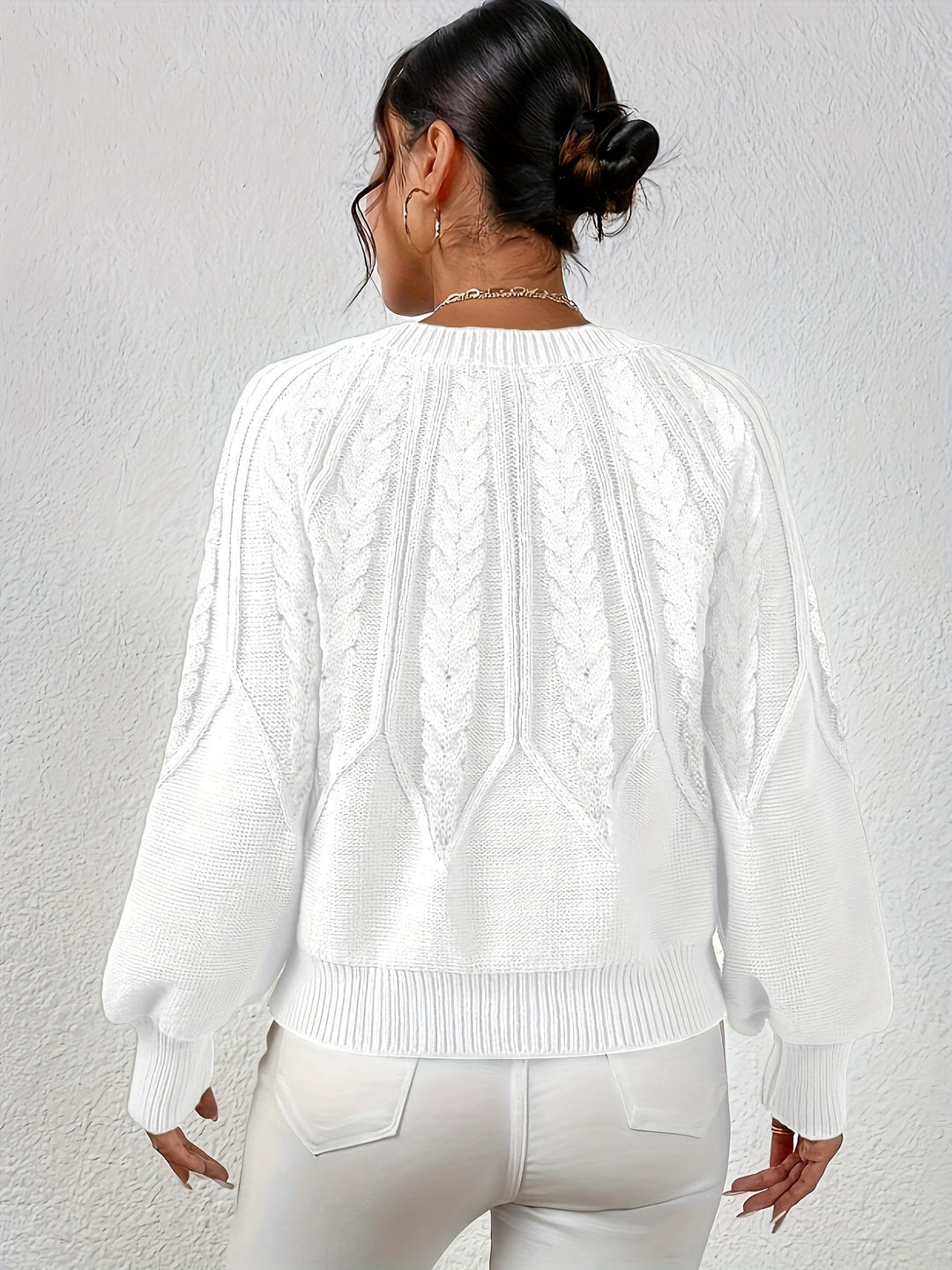 Relaxed Cable-Knit Sweater for Women