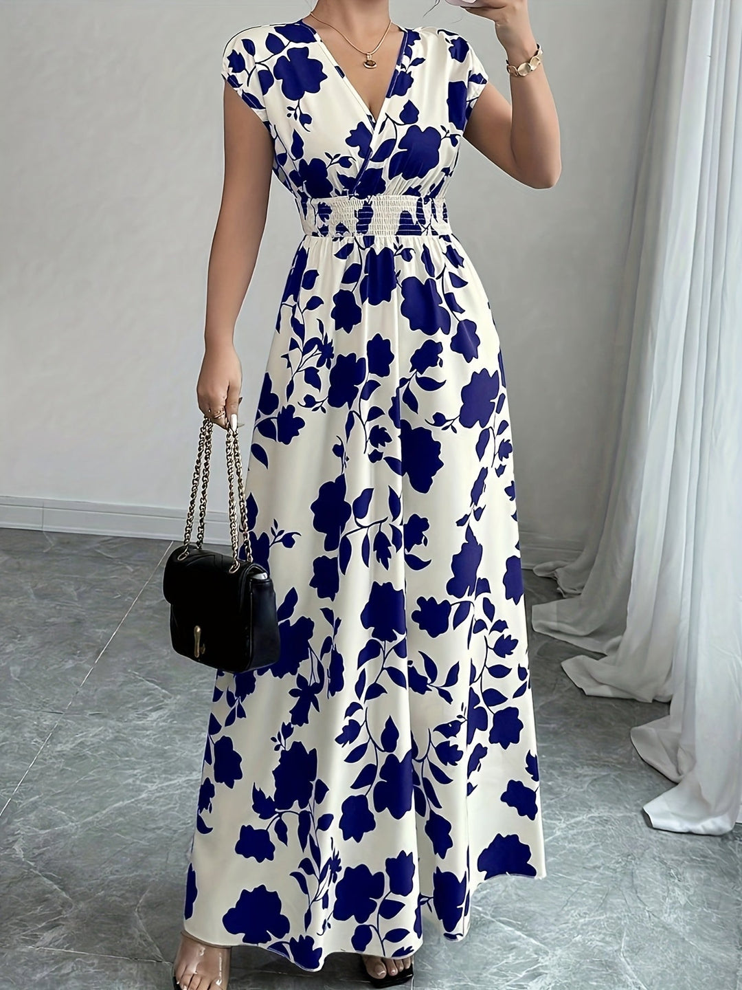 Ladies Flowing Floral Maxi Dress