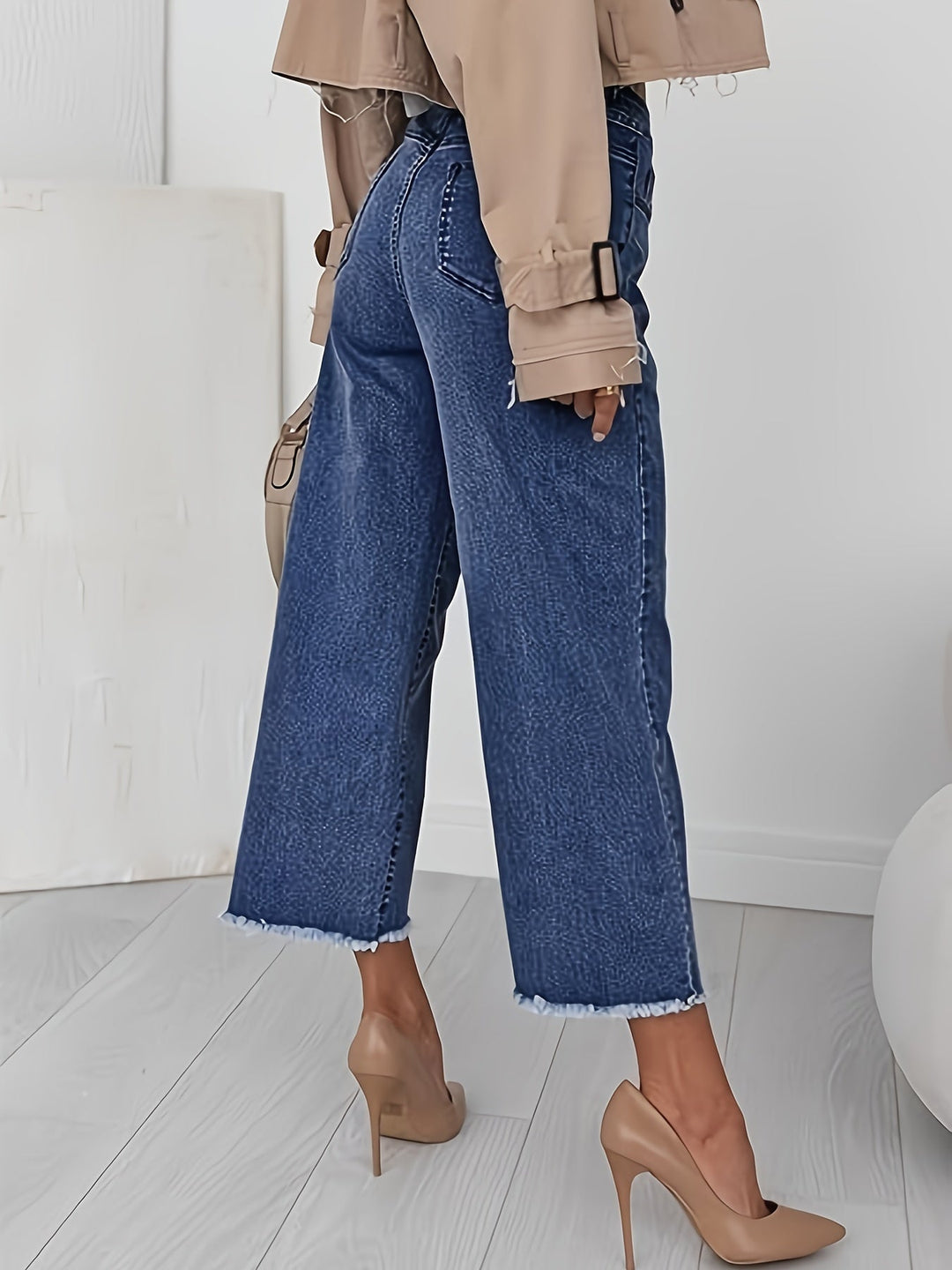 Tailored Cropped Straight-Leg Jeans for Women