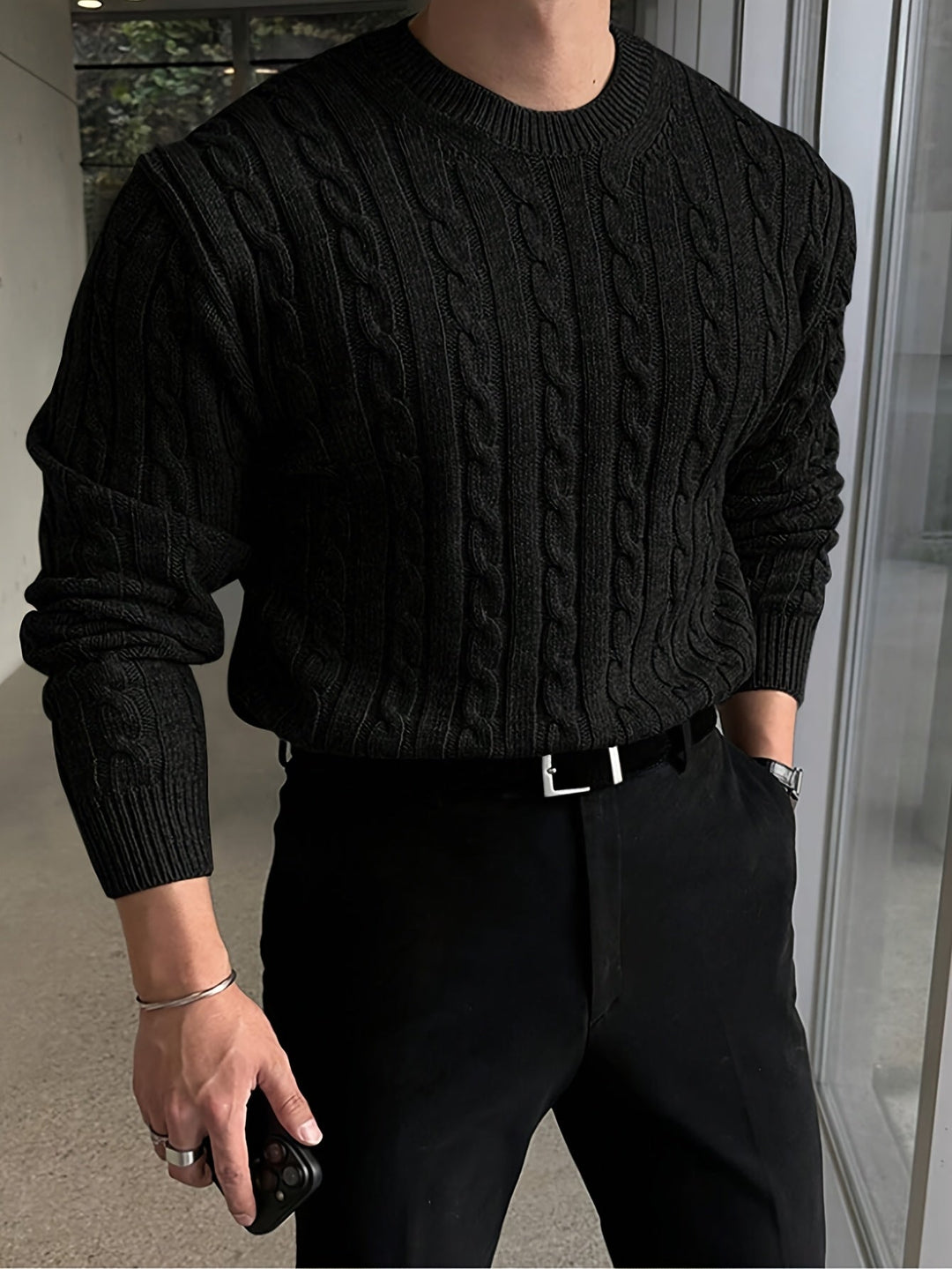 Men's Cable Knit Crew Neck Sweater