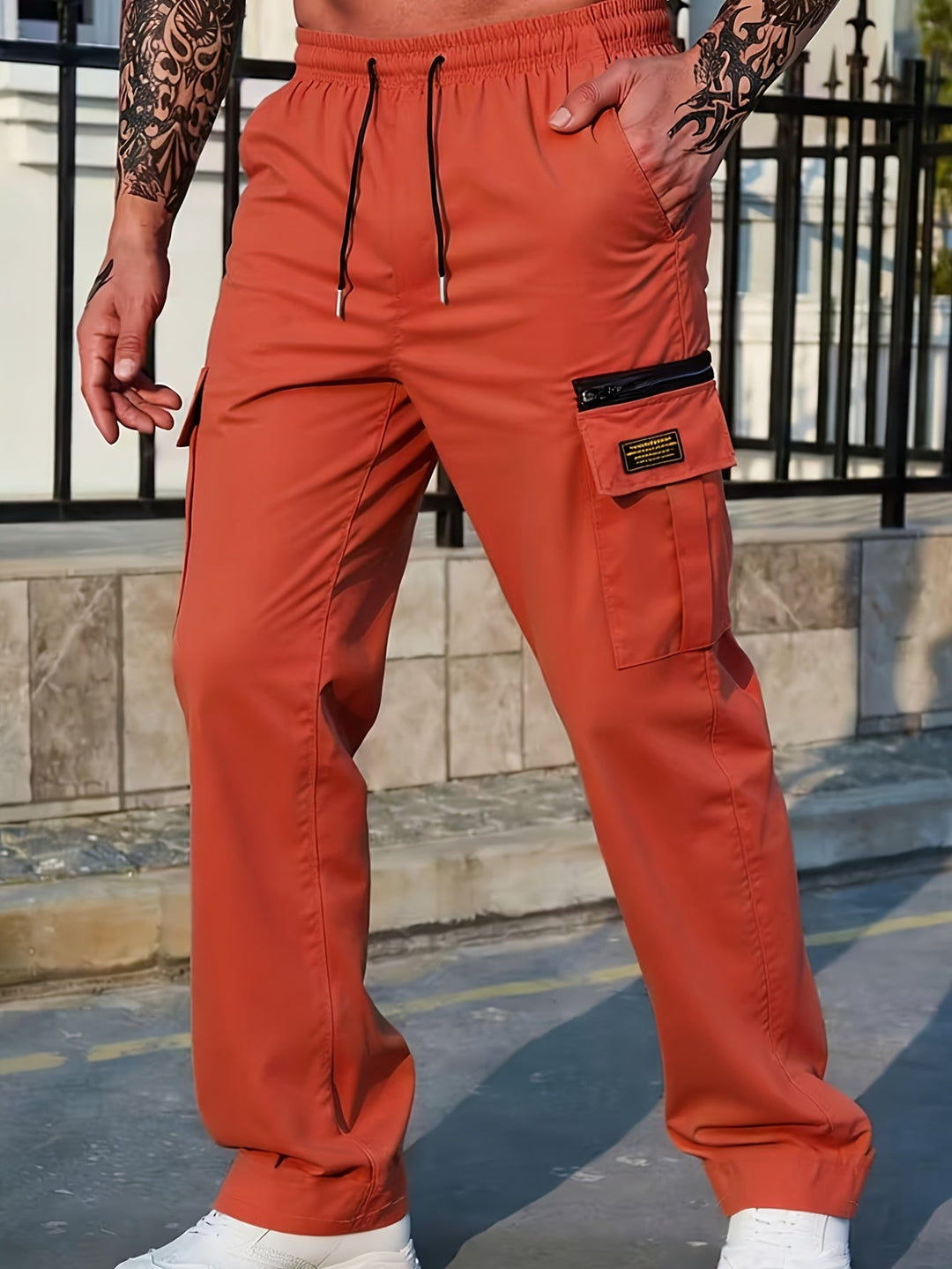 Men's Relaxed-Fit Cargo Pants