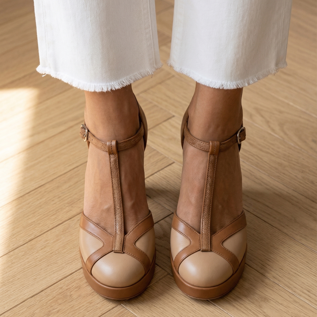 Brown Sophisticated Retro Close Toe Heels for Women