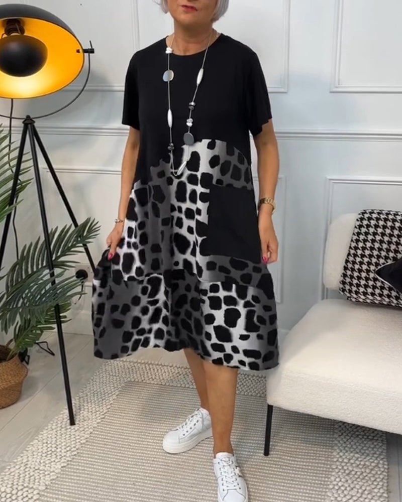 Women's Flowing Silhouette Dress
