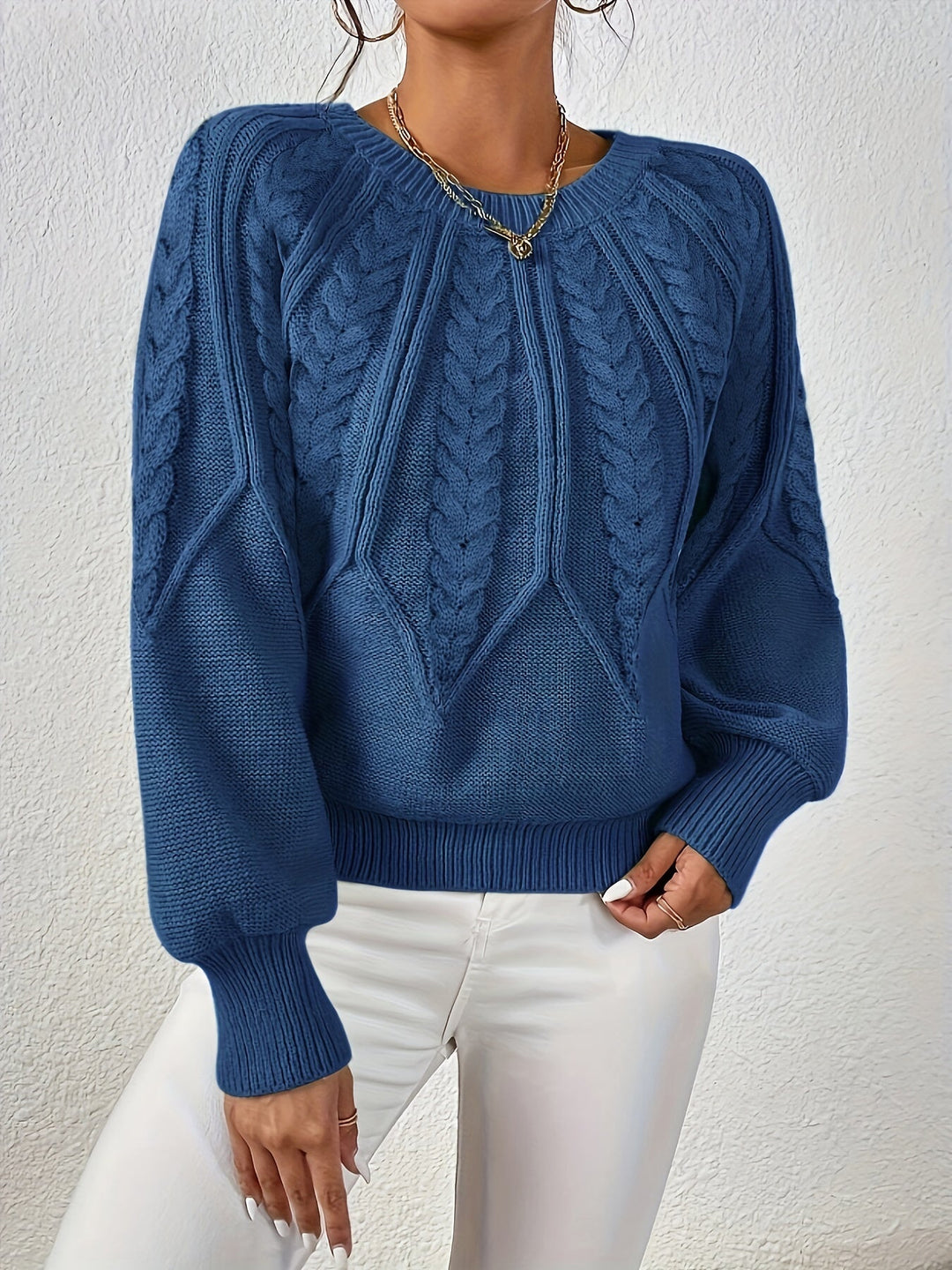 Relaxed Cable-Knit Sweater for Women
