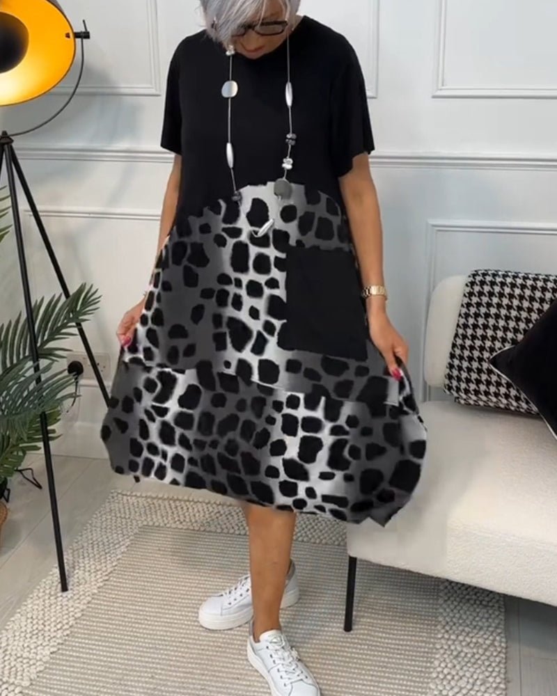Women's Flowing Silhouette Dress