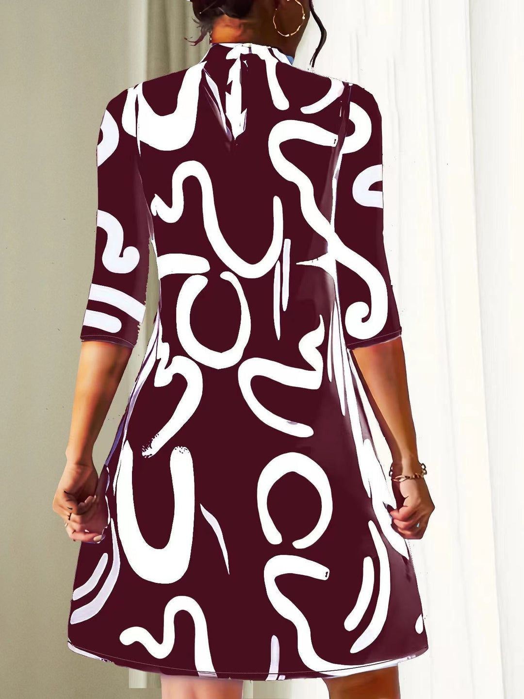 Round Neck Dress for Women, Elegant Style