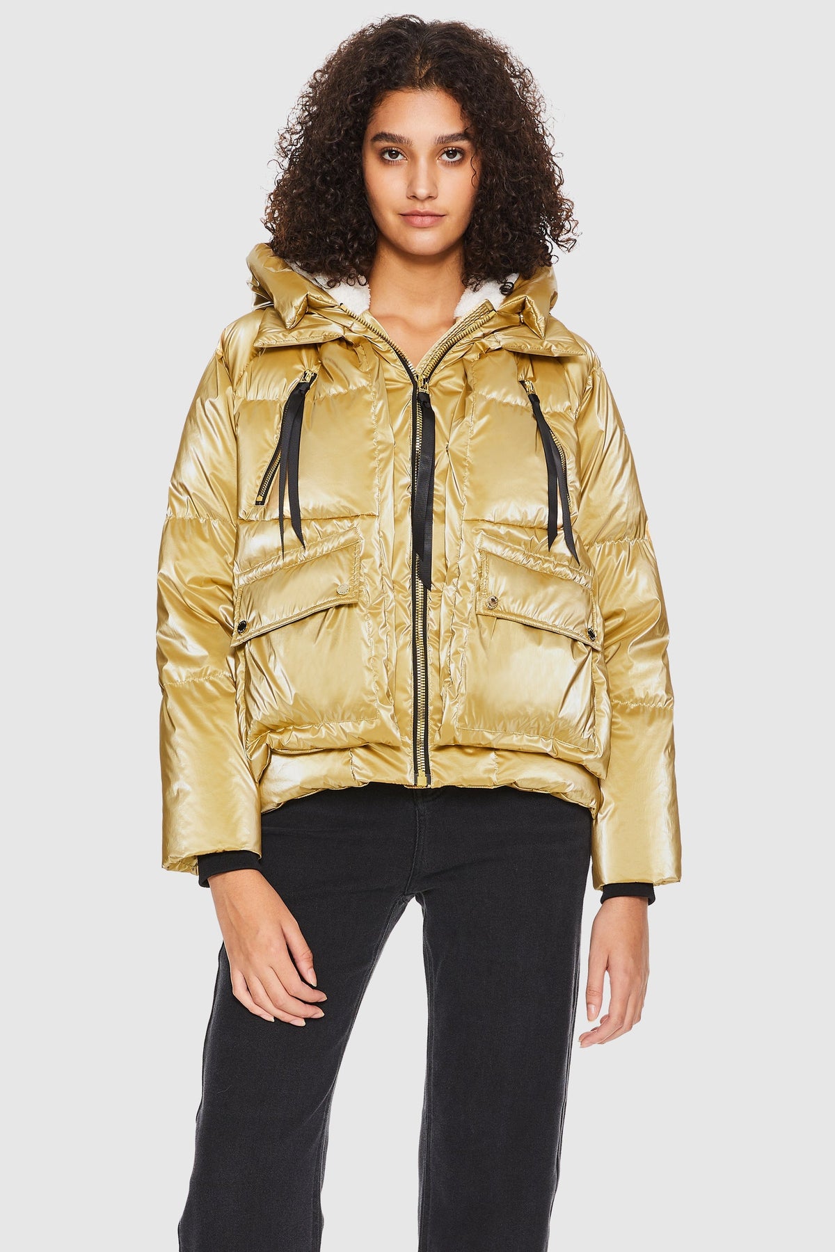Women's Cropped Quilted Jacket – Metallic Golden