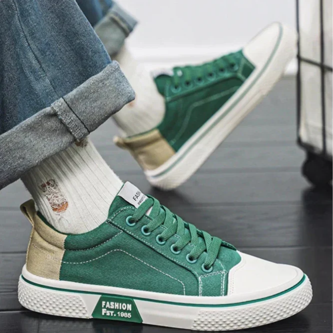 Breathable Everyday Skate Sneakers for Men