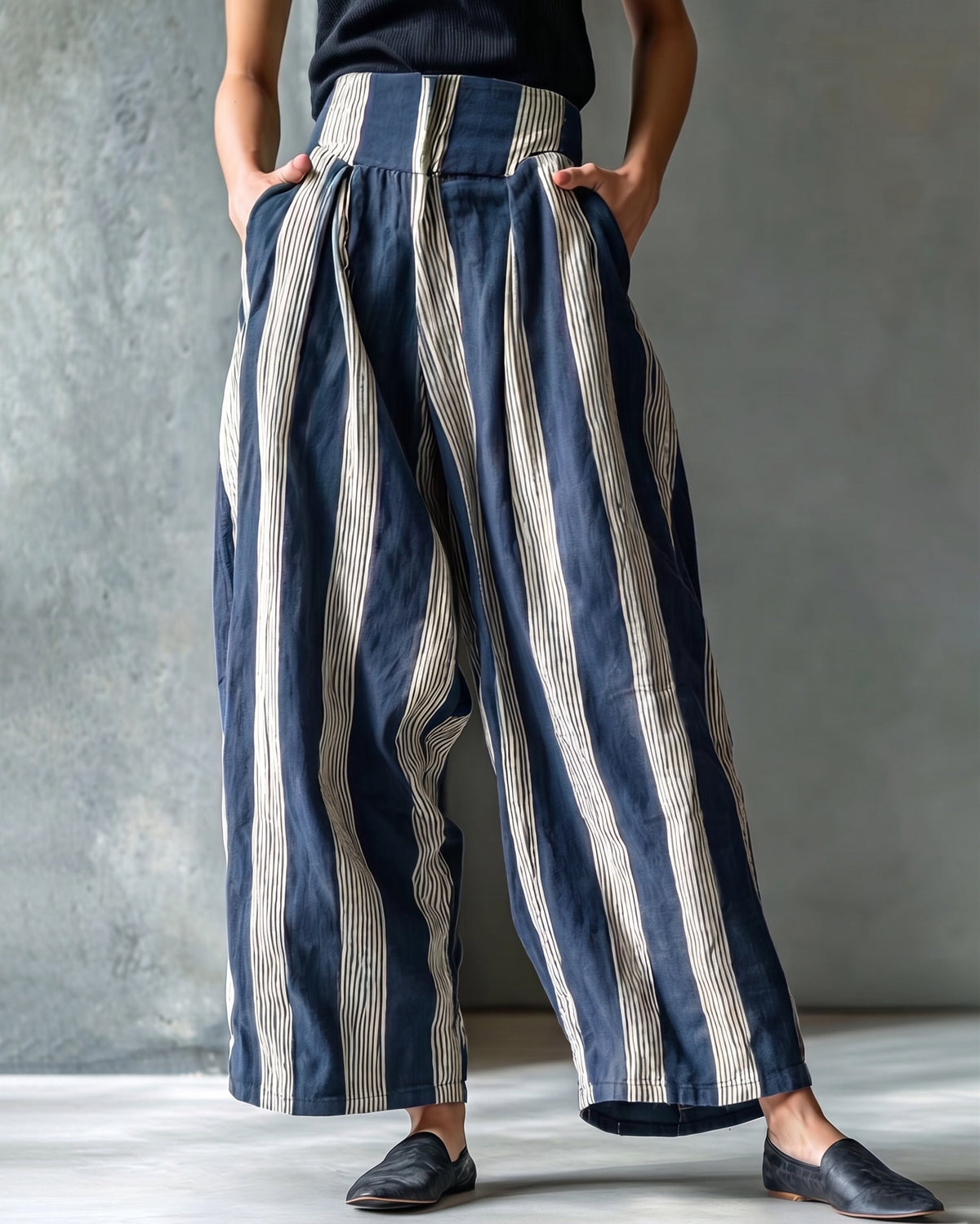 Women's Striped Casual Wide-Leg Trousers – detail