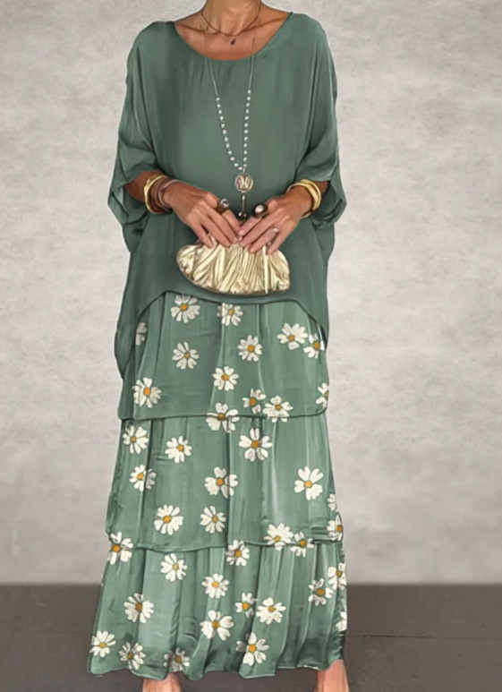 Elegant Flowing Maxi Dress for Women, Plus Size