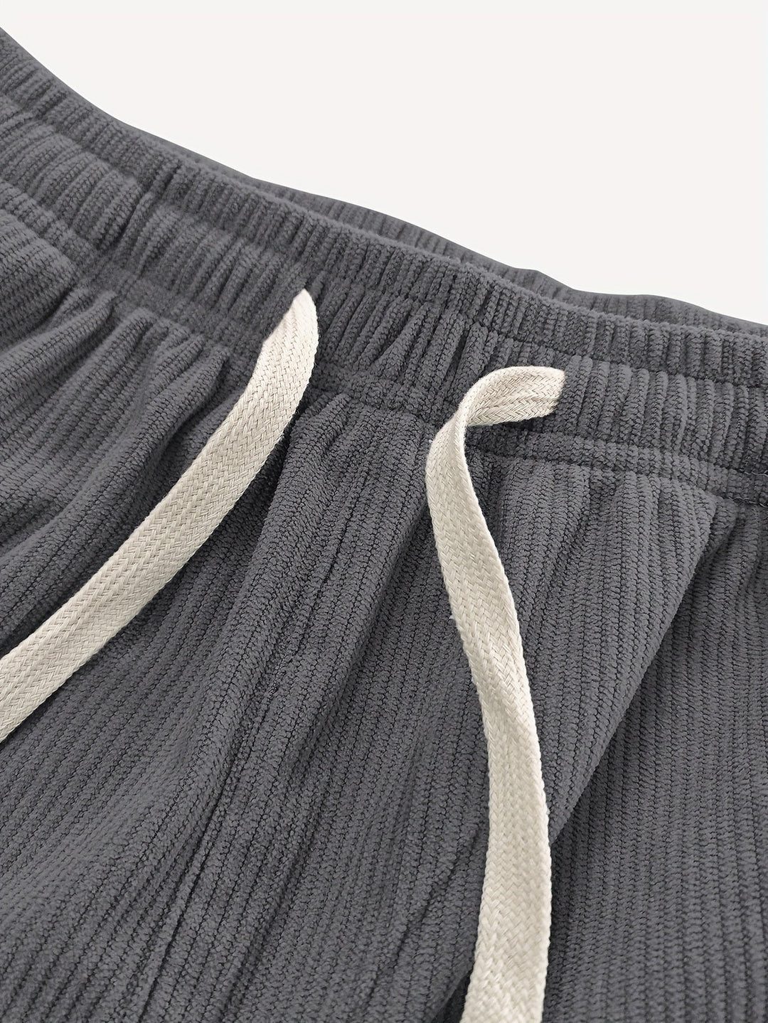 Men's Relaxed Straight-Leg Pants