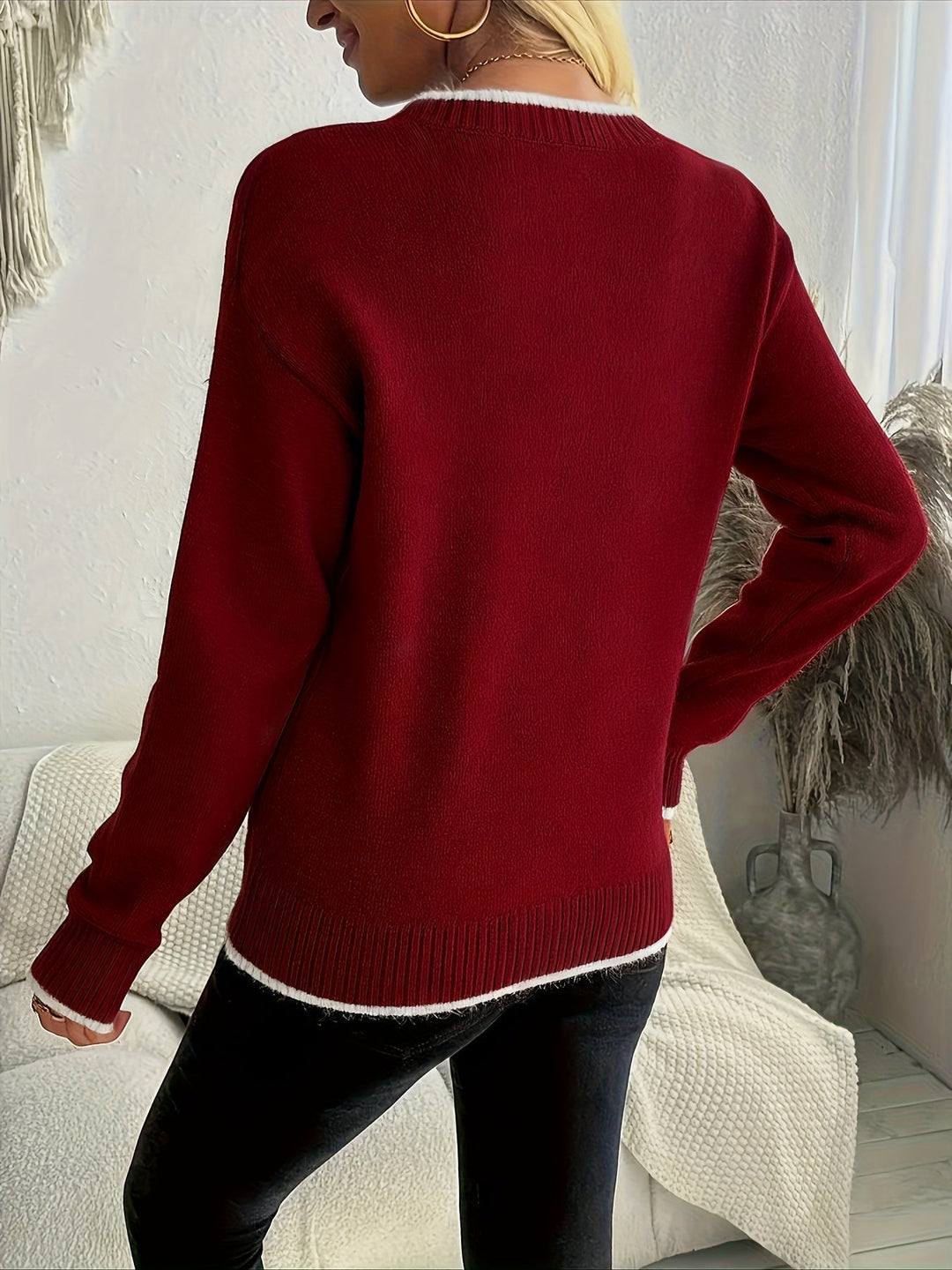 Women's Snowflake Crewneck Sweater