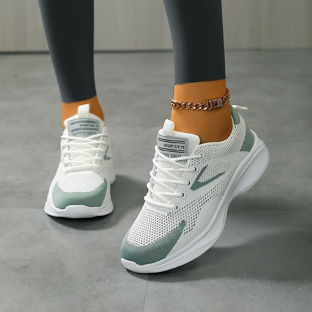 Everyday Sneakers for Women, Lightweight Style