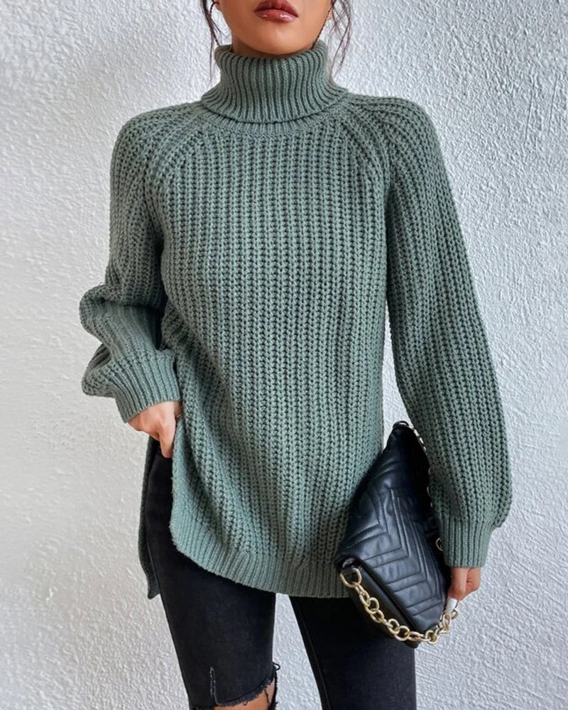 Women's Side-Slit Turtleneck Sweater – Green