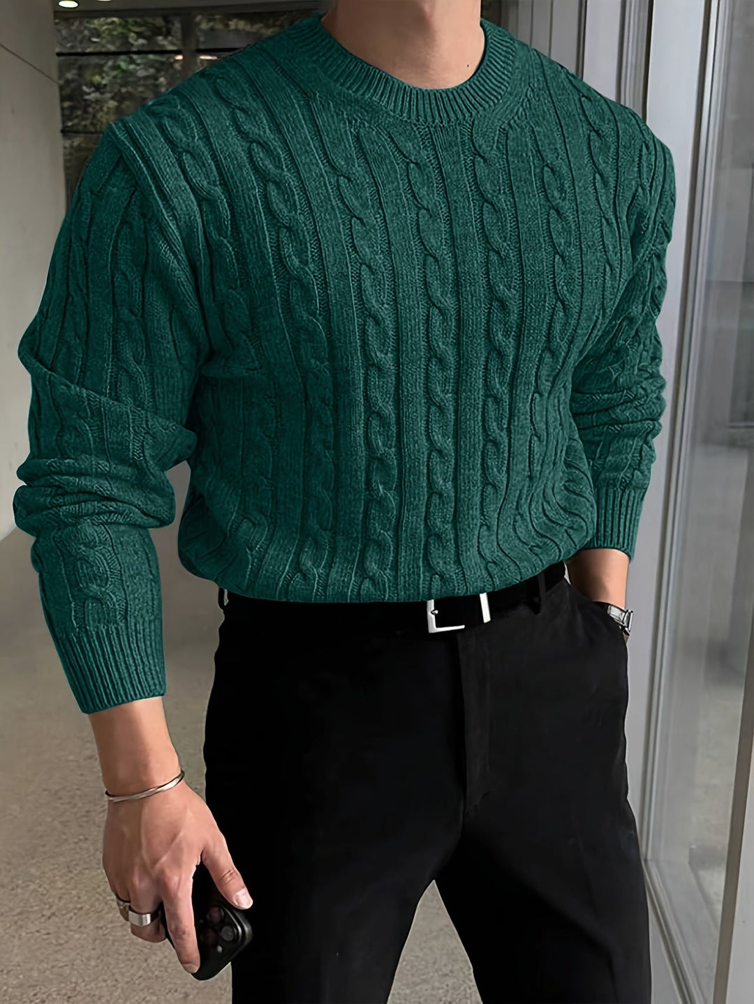 Men's Cable Knit Crew Neck Sweater