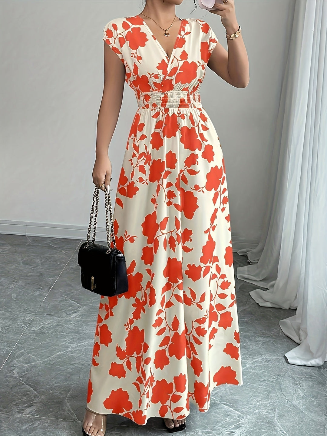 Ladies Flowing Floral Maxi Dress