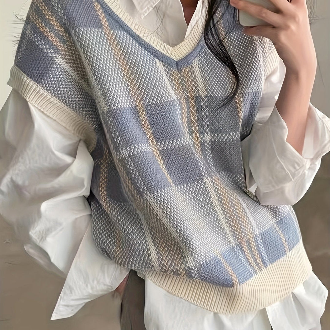 Plaid V-Neck Sweater Vest, Women's Vintage Fit