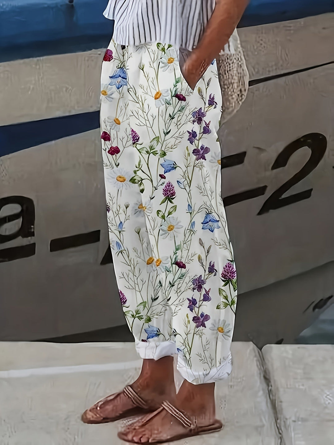 White Wildflower Print Tapered Pants for Women