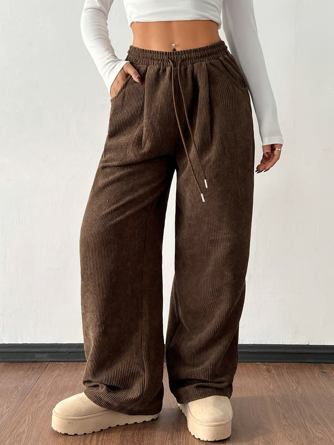 Relaxed Wide-Leg Pants for Women