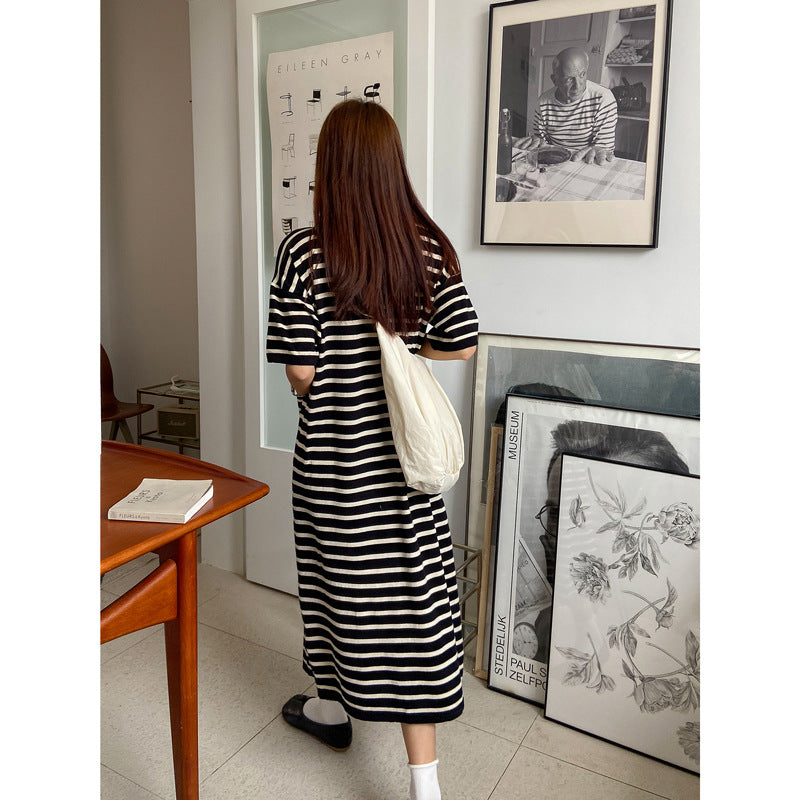 Women's Knit Sweater with Pockets
