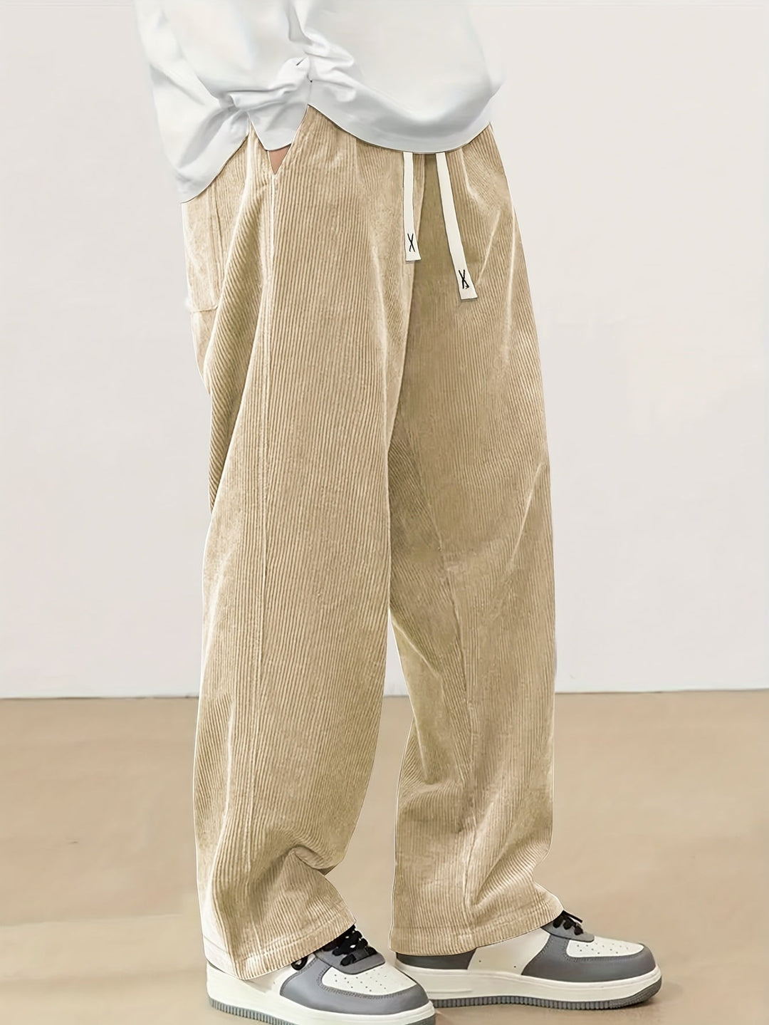 Men's Relaxed Straight-Leg Pants