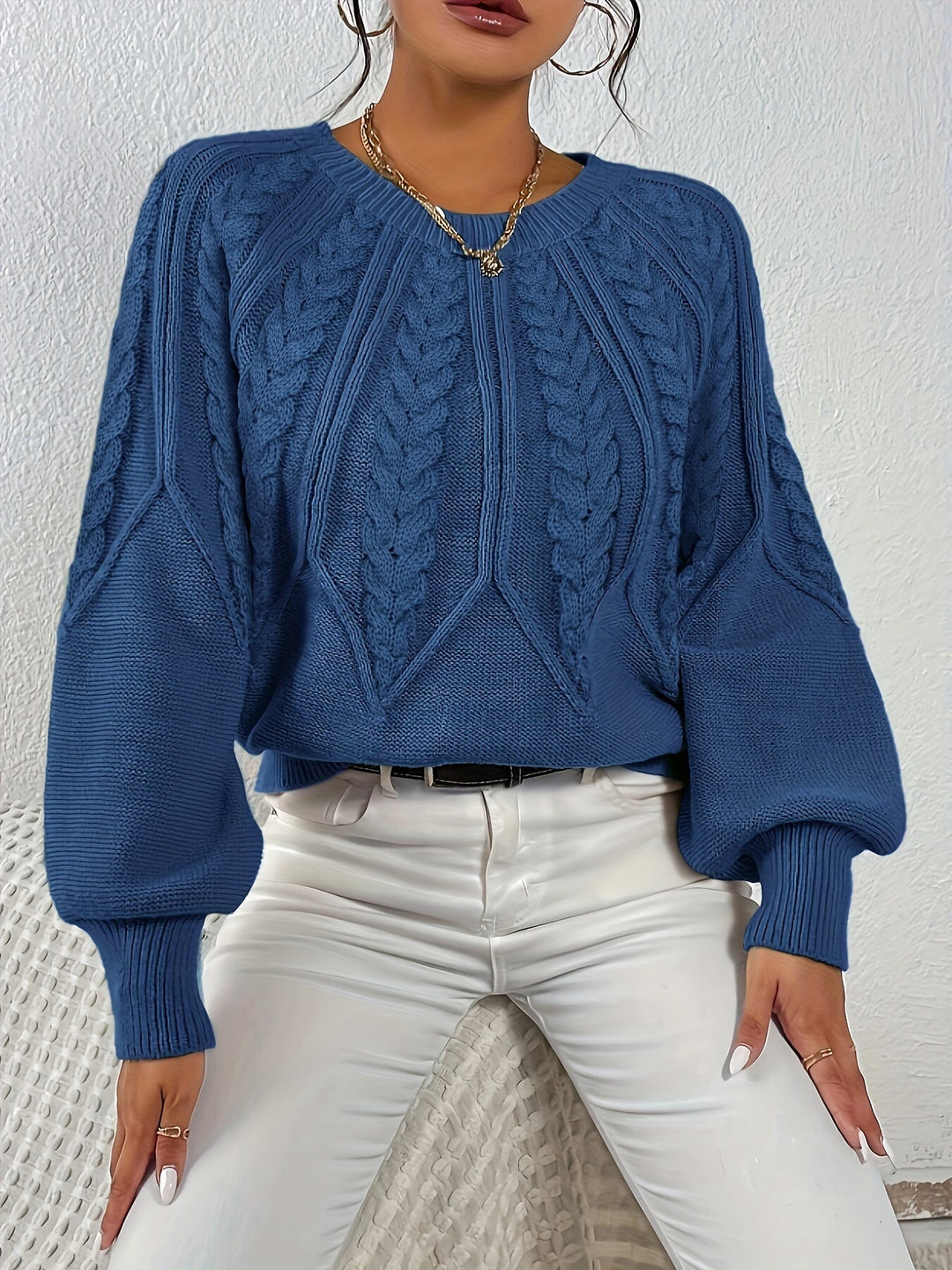 Relaxed Cable-Knit Sweater for Women