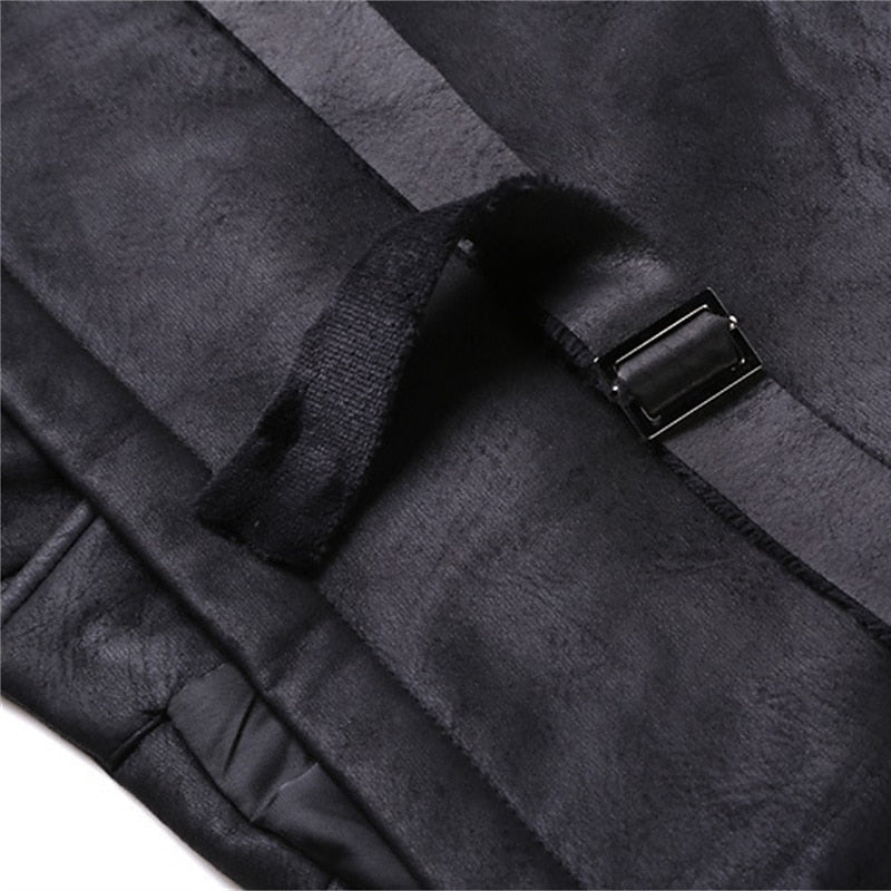 Men's Refined Sleeveless Vest