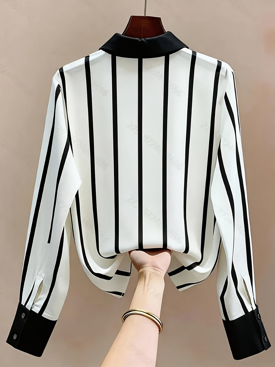 Mixed Color 1 Contrast Stripe Shirt for Women