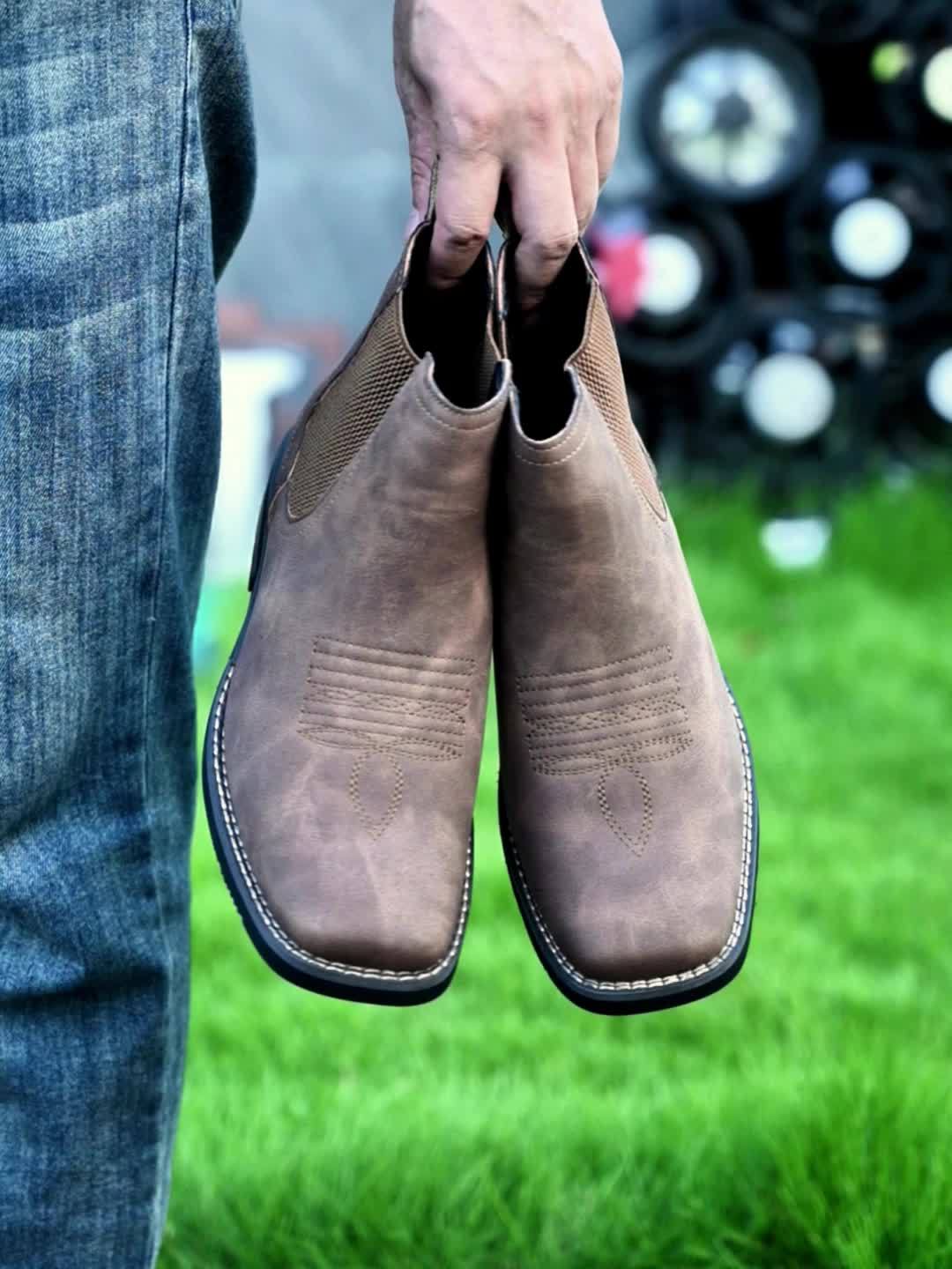 Classic Chelsea Boots for Men