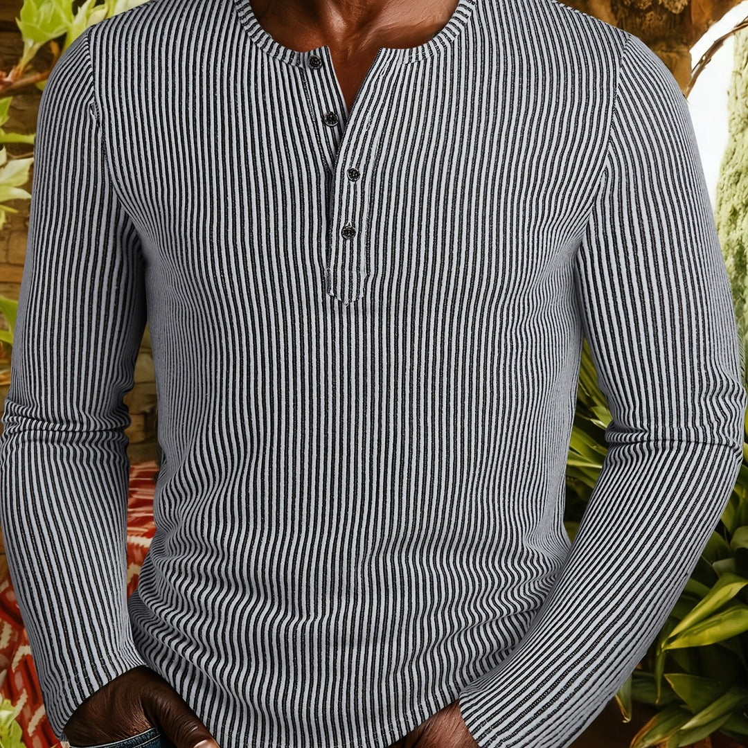 Men's Textured Ribbed Henley Shirt